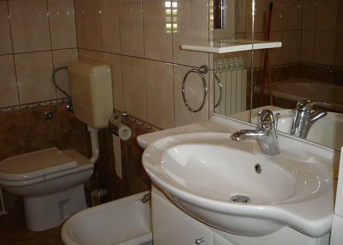 Jadranka Apartment Olib